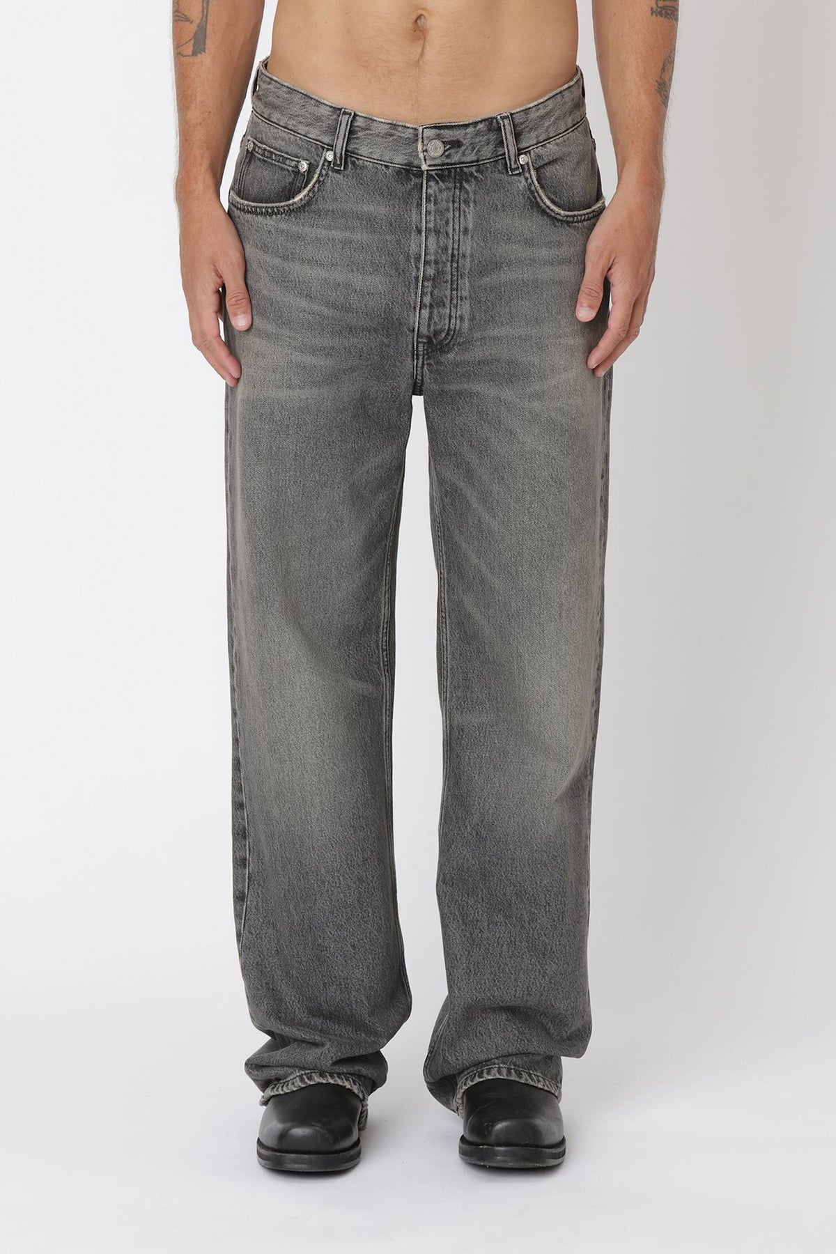 Genoa Tintet Grey