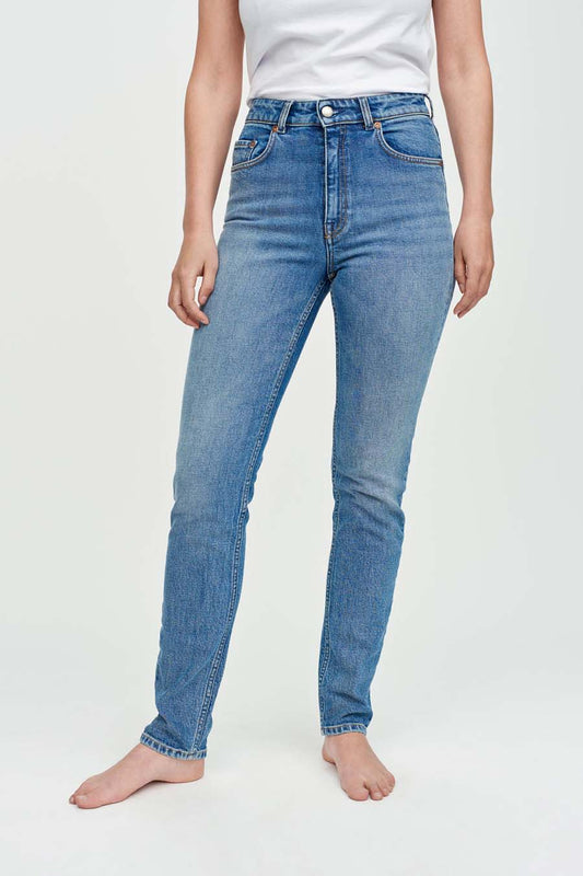 Won Hundred Women Marilyn B 5-Pockets True Blue Six